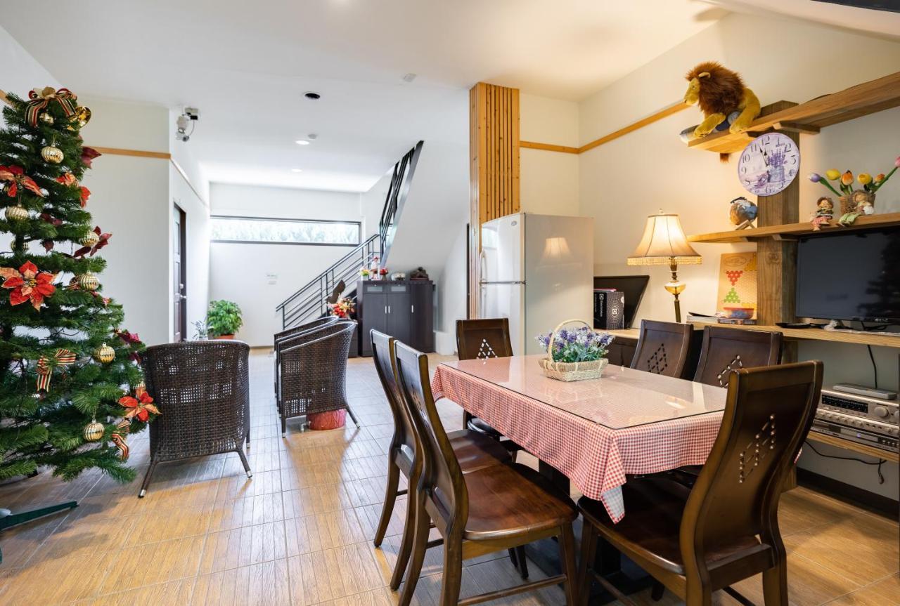 Hua Mu Xing Jing B&B Renai Buitenkant foto