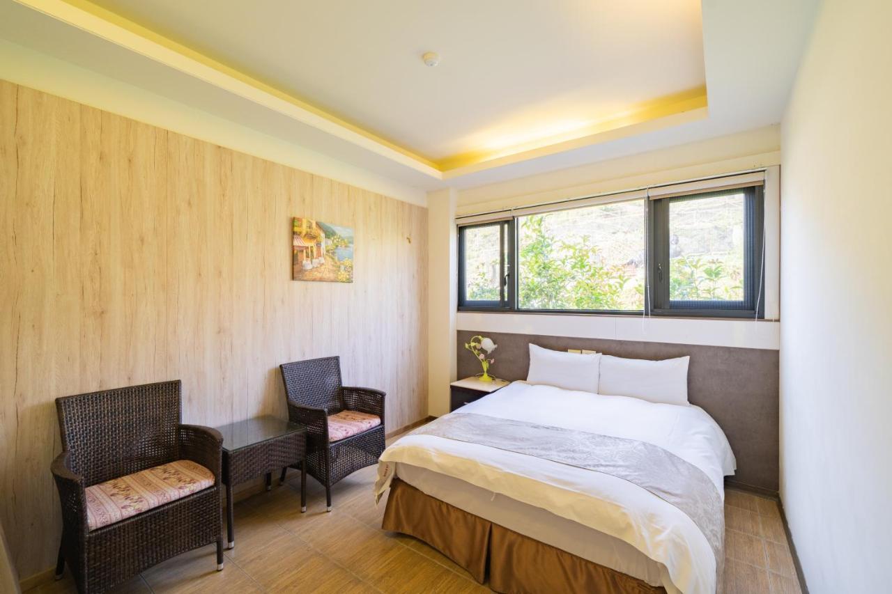 Hua Mu Xing Jing B&B Renai Buitenkant foto