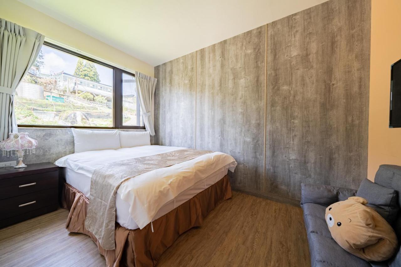 Hua Mu Xing Jing B&B Renai Buitenkant foto